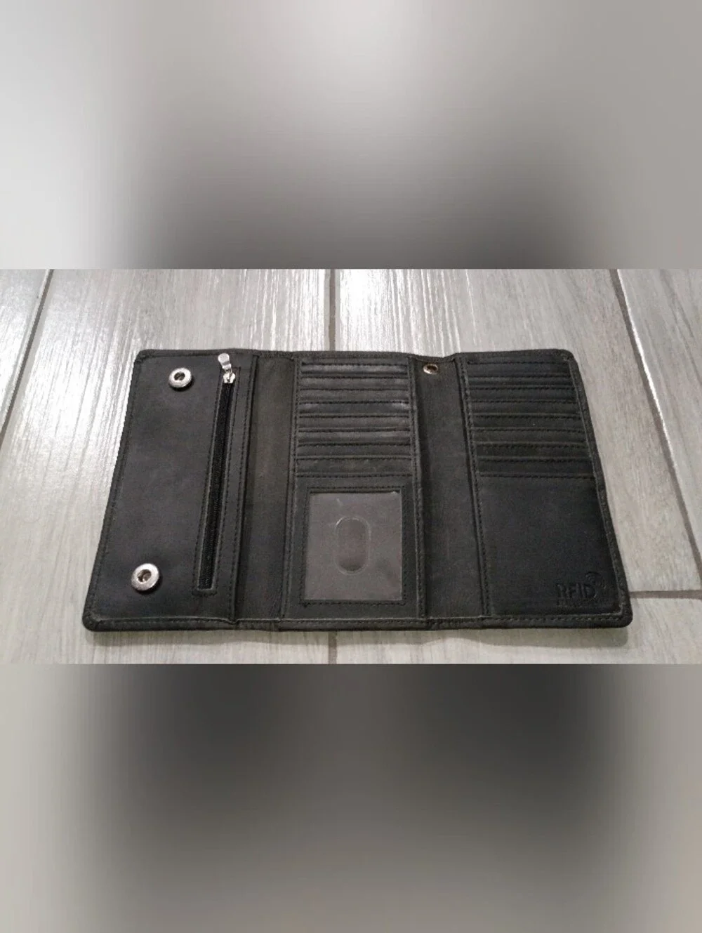 RFID-Blocking Black Trifold Wallet for Men